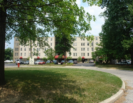 Building Picture 3454 Oak Alley Court, Suite 305